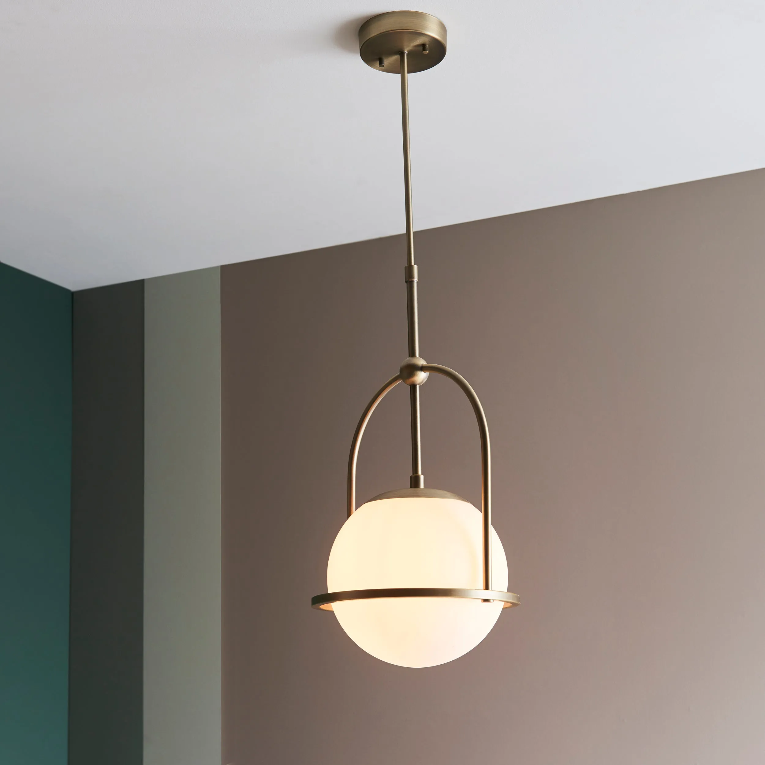 Amos Penthouse Single Pendant Antique Brass