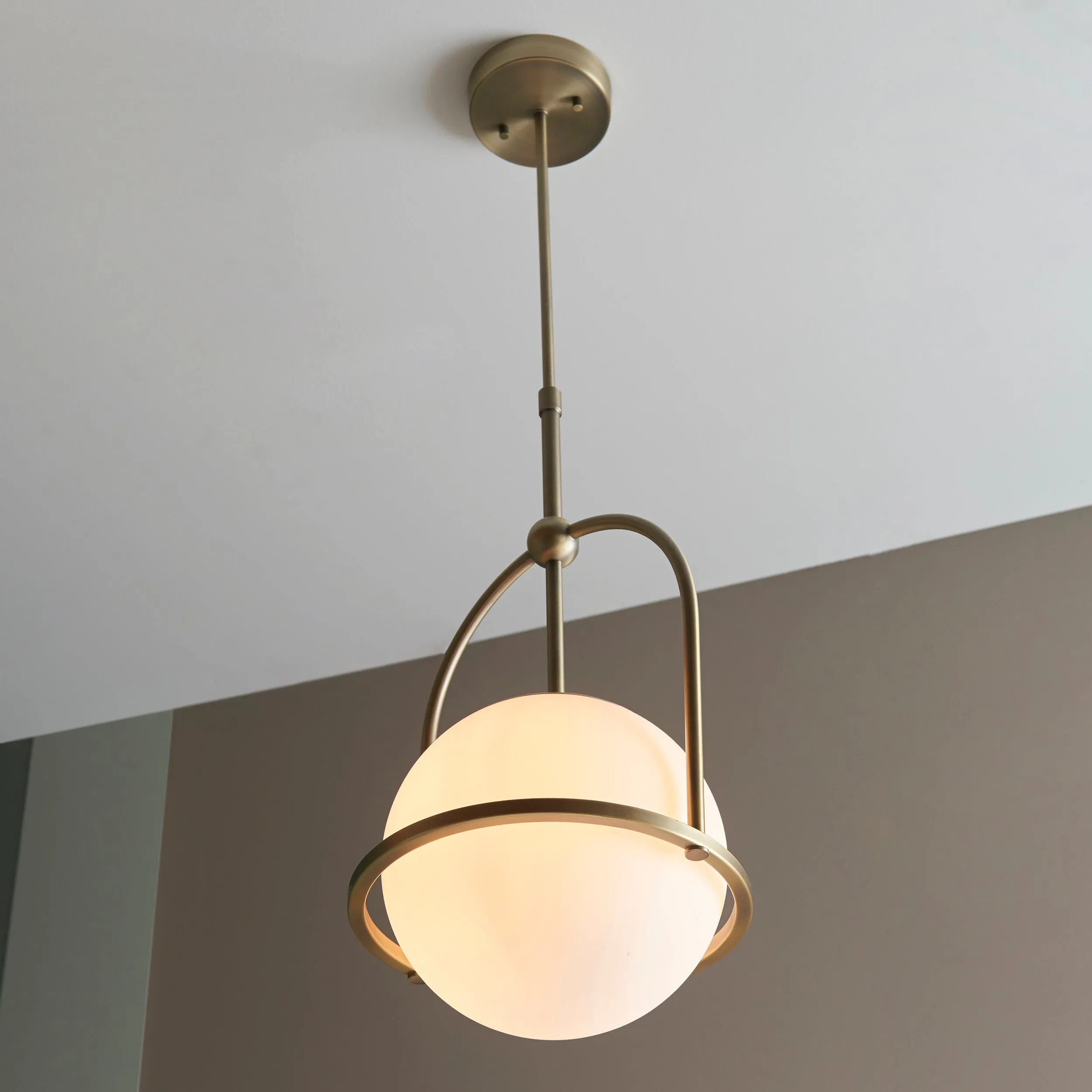 Amos Penthouse Single Pendant Antique Brass