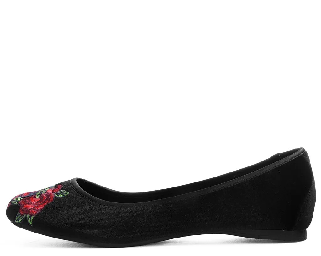 Black Velvet Rose Embroidered Flat