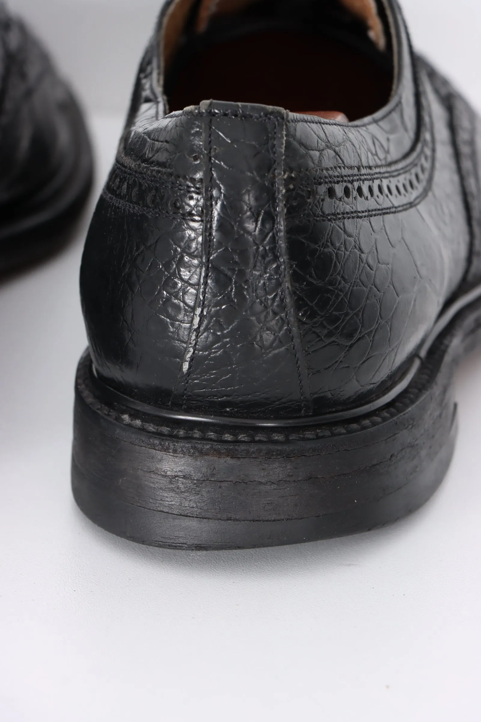 CALZADO LEONEL Black Croc Leather Wingtip Brogues (8.5-9)