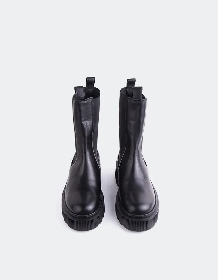 Gianella Black Leather