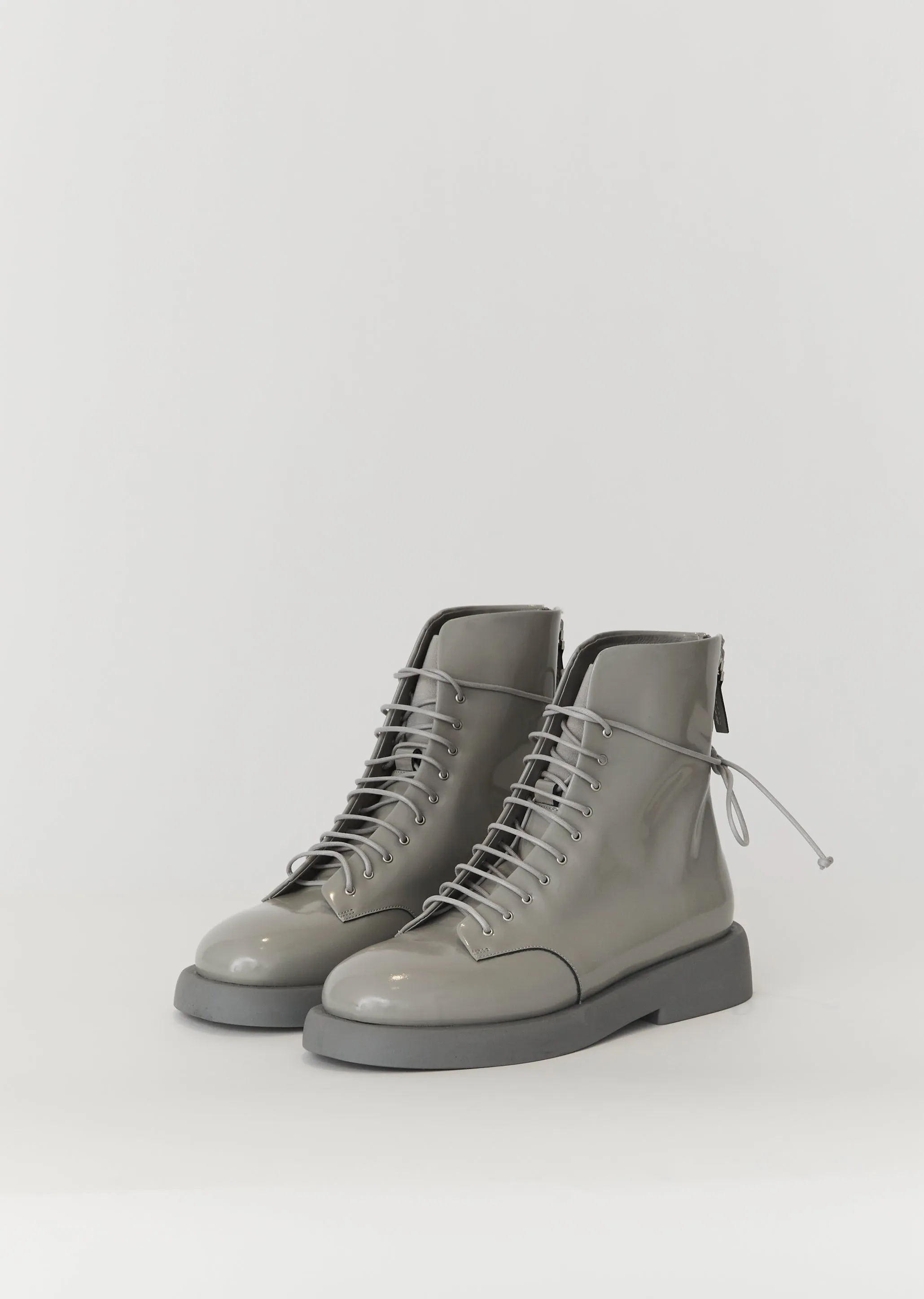 Gommello Patent Leather Boots — Grey