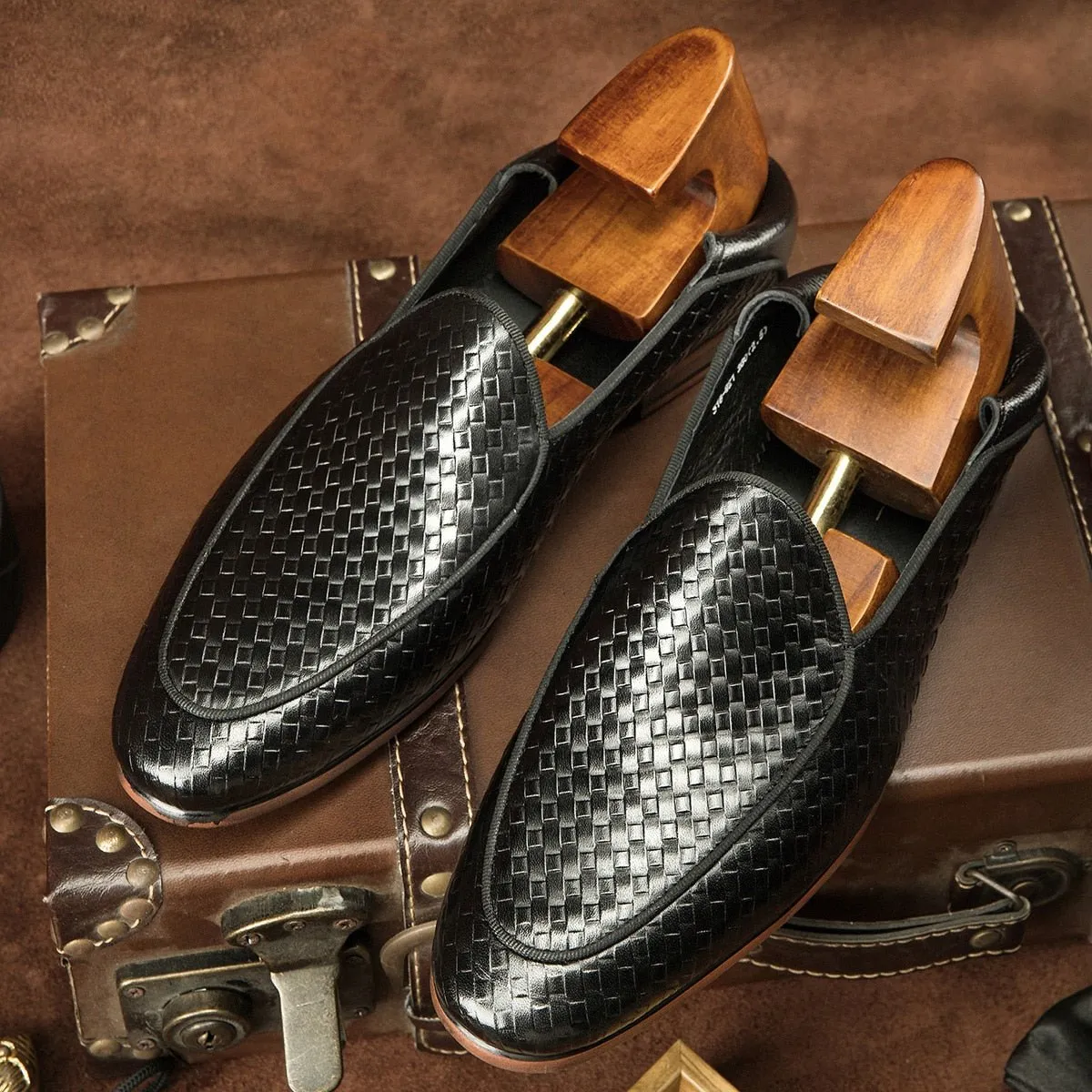 Italian Class Embossed Leather Formal Slip-On Brogues