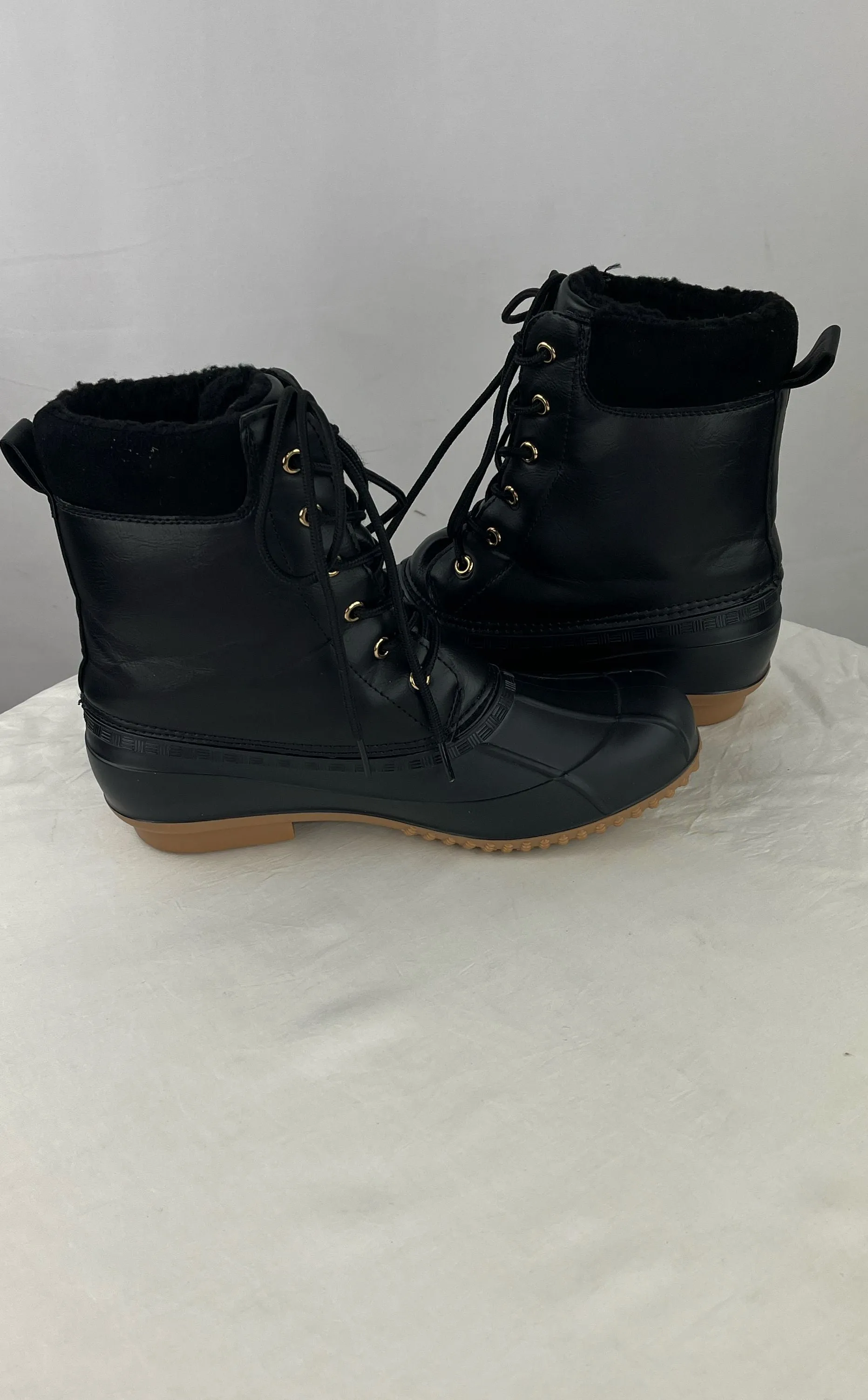 Just Fab Women's Black Duck Boots W/Faux Fur Black Size 9 NIB