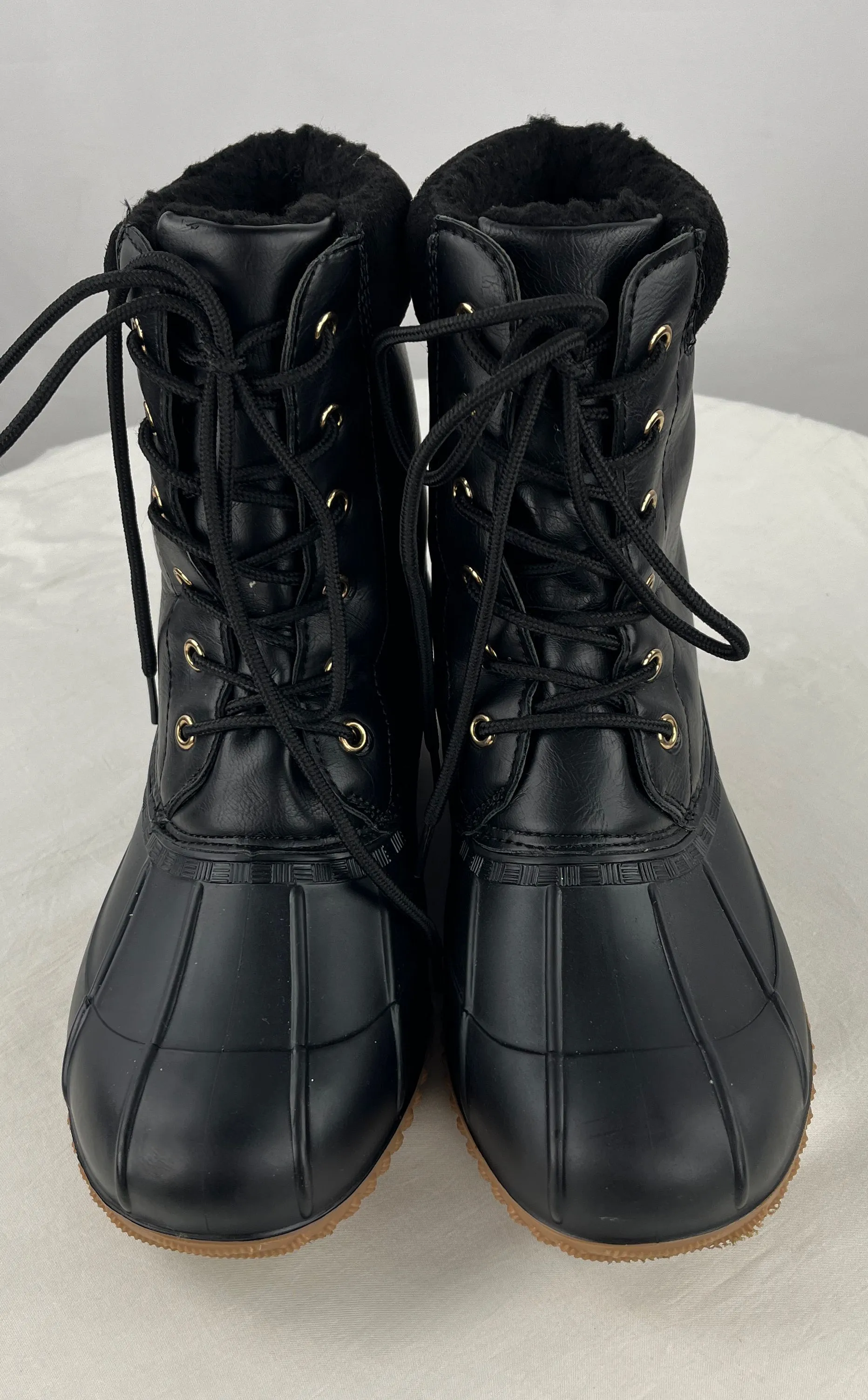 Just Fab Women's Black Duck Boots W/Faux Fur Black Size 9 NIB