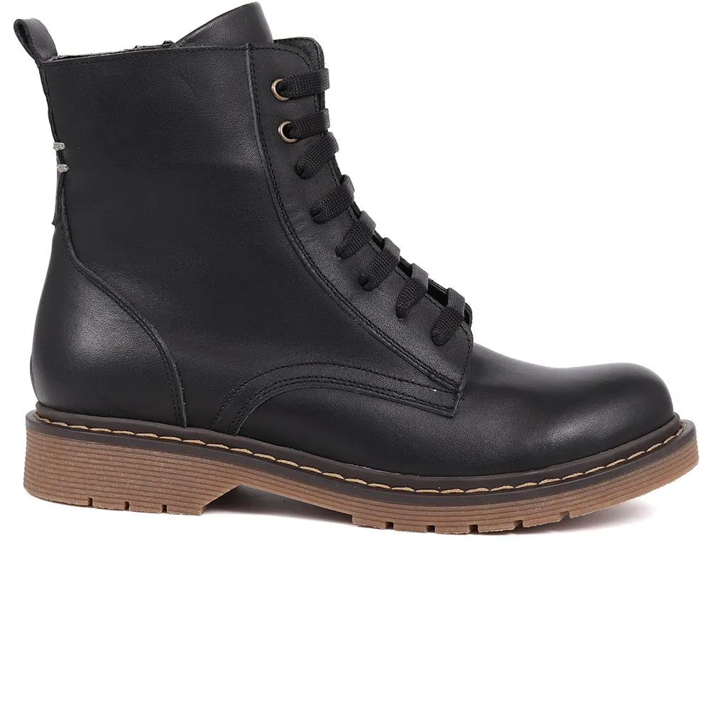 Leather Lace-Up Boots - BELYNR40001 / 326 190