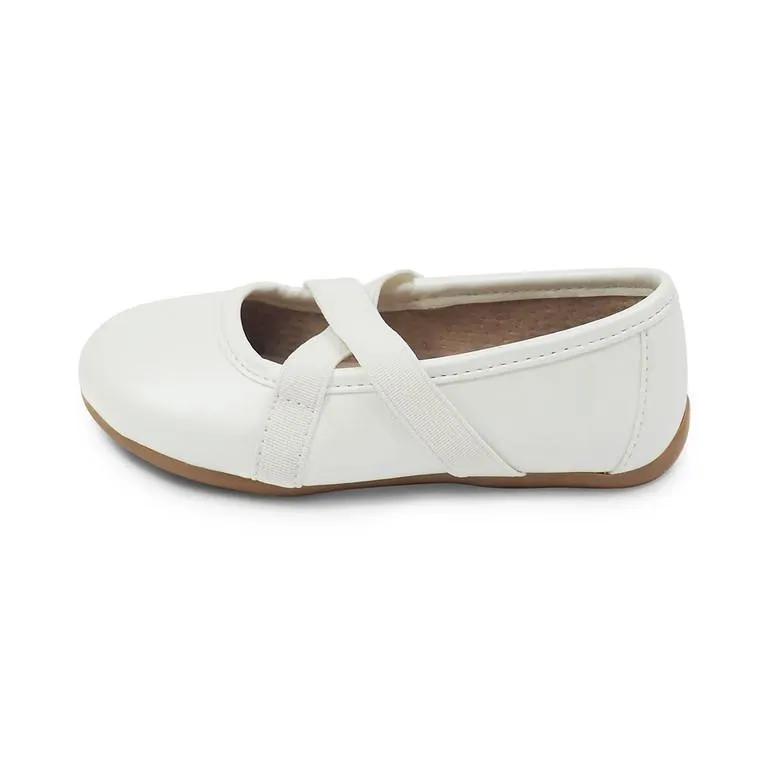 Livie & Luca Aurora Flats in White