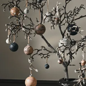 Marble Baubles