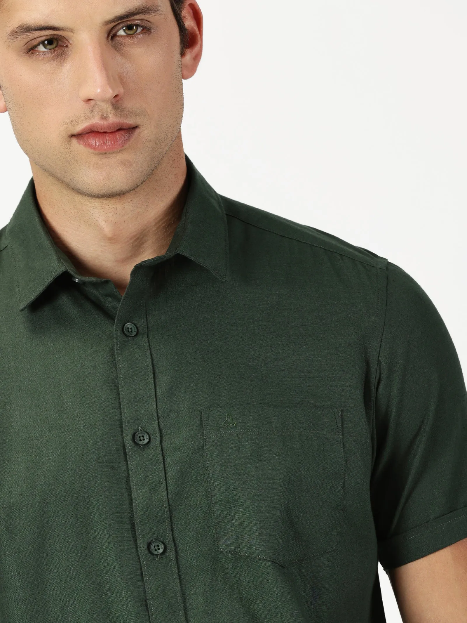 MEN'S OLIVE GREEN SOLID COTTON LINEN SLIM FIT SHIRT