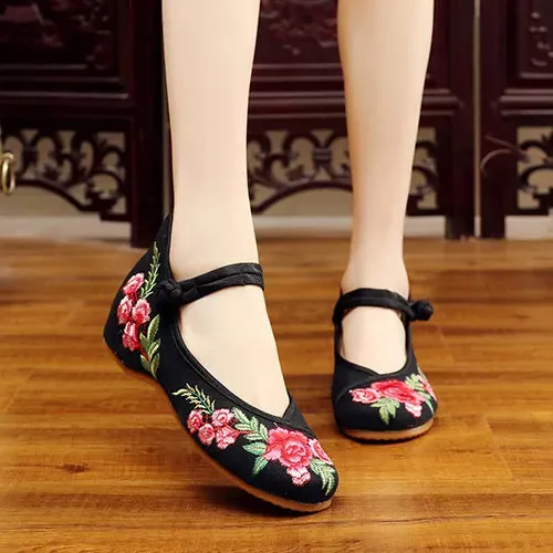 Merendy Arrosa Handmade Embroidered Canvas Mary Jane Ballet Flats