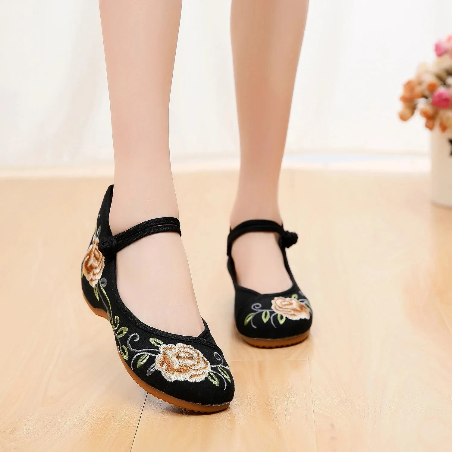 Merendy Arrosa Handmade Embroidered Canvas Mary Jane Ballet Flats