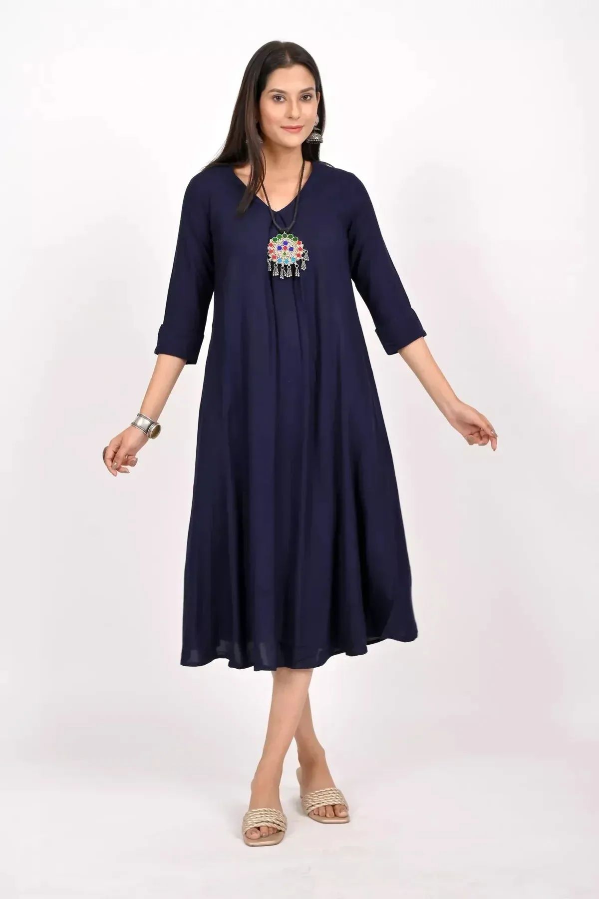 NAVY BLUE BOX PLEATED LONG DRESS