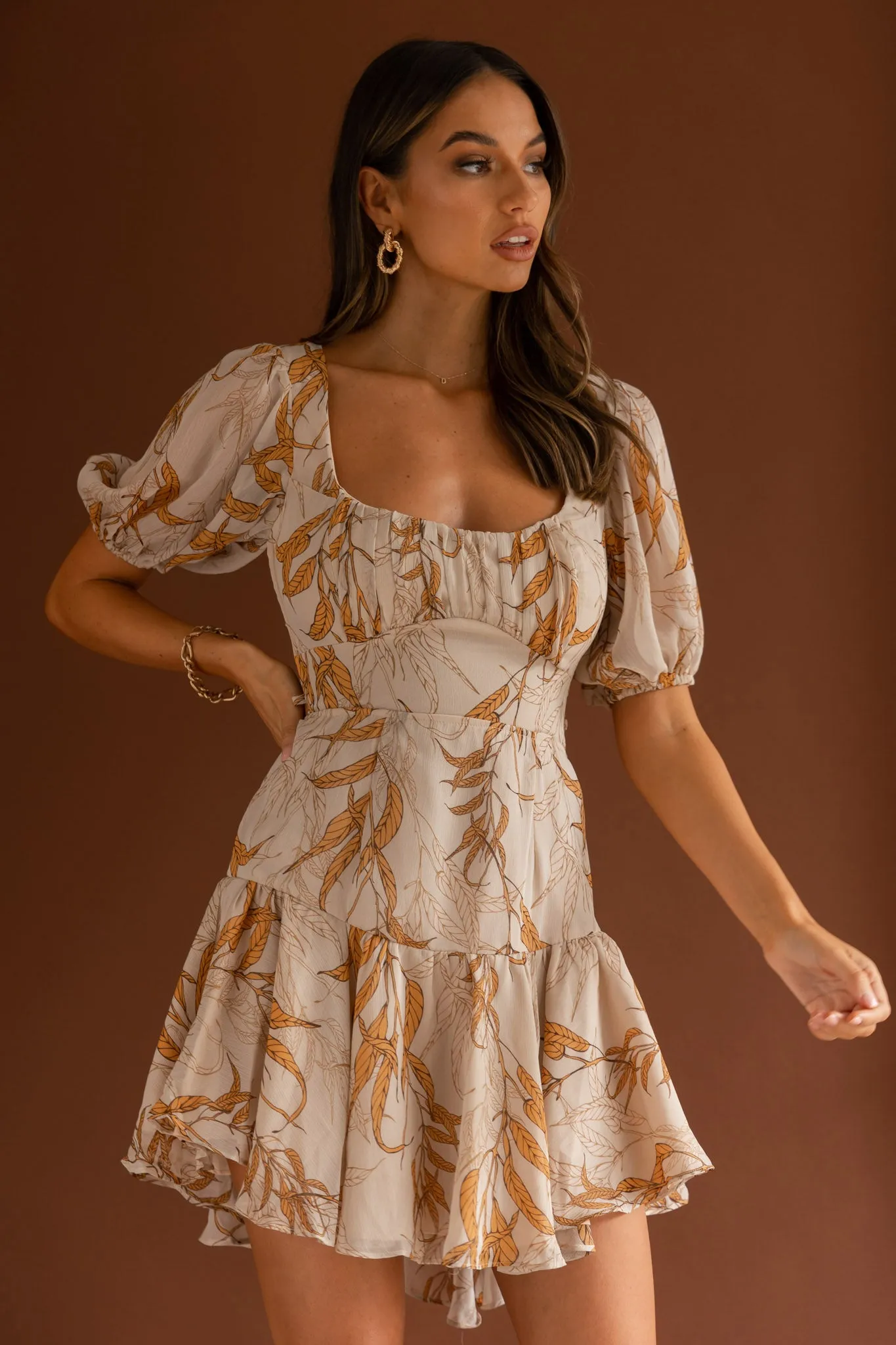 Petite Cherie Puff Sleeve Lace-Up Back Dress Leaf Print Beige