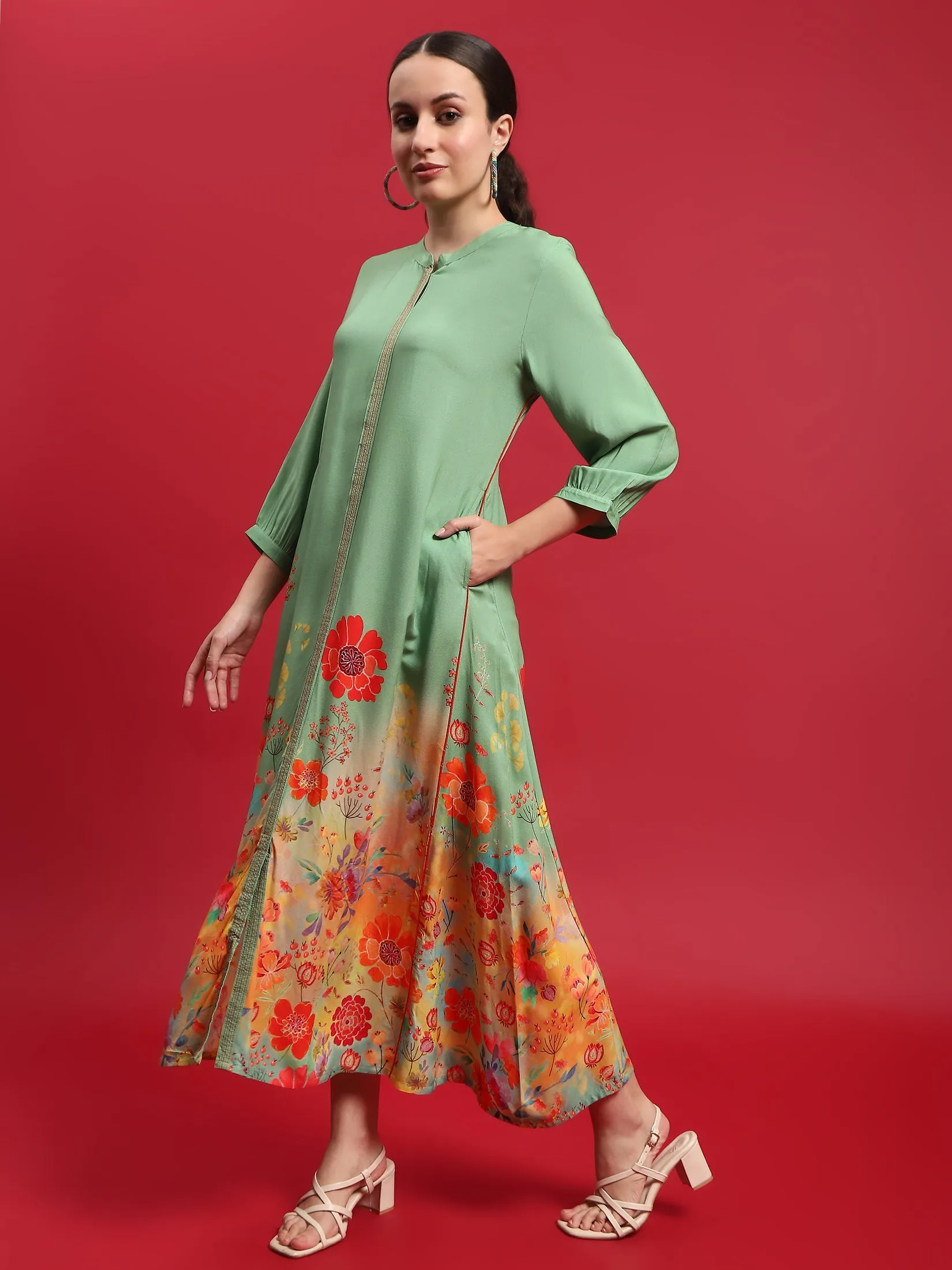 Women Liva (Rayon) Green Floral Print Dress