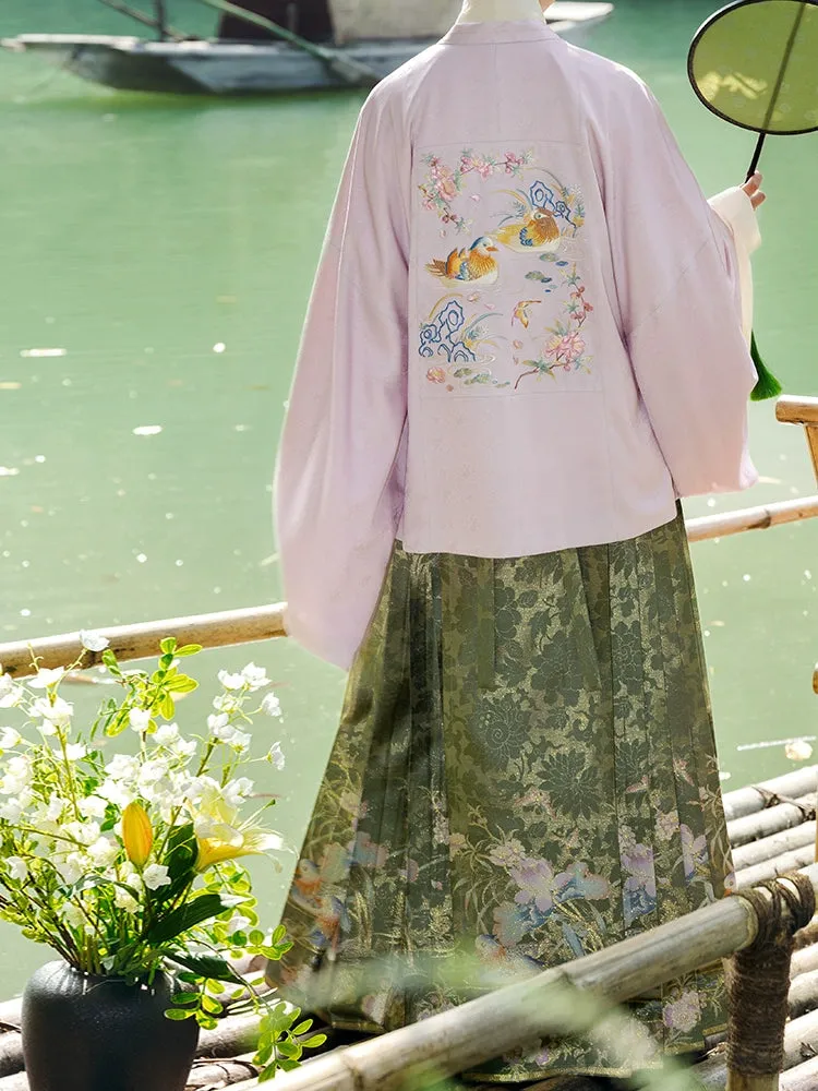 Ya Chi 鸭池 Duck Pond Ming Dynasty Embroidered Fangling Jacket & Mamian Aoqun Set